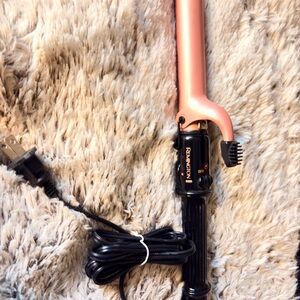 Remington Pink and Black Curling Wand with Clamp